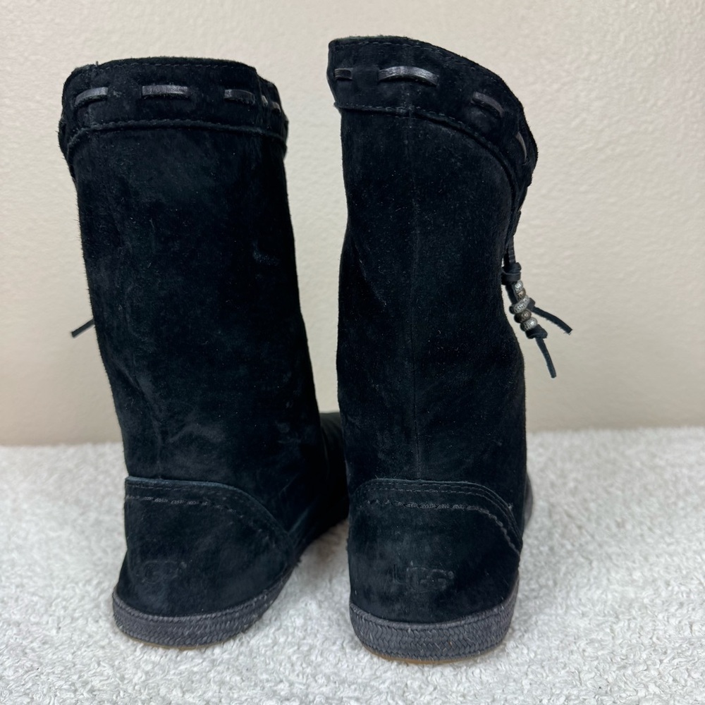 Ugg Laurin Mid Calf Suede Moccasin Boots Grounding Black Leather Suede - Picture 3 of 15
